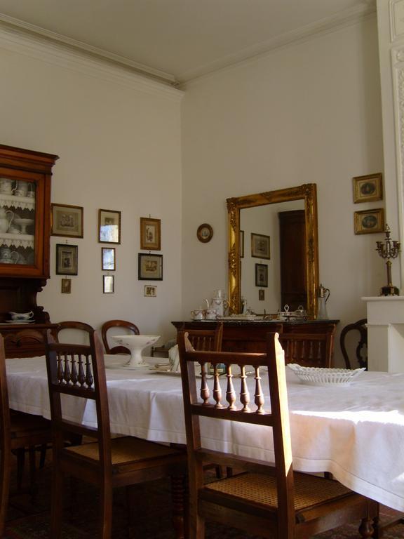 Domaine De Plisseau Bed and Breakfast Gauriac Habitación foto