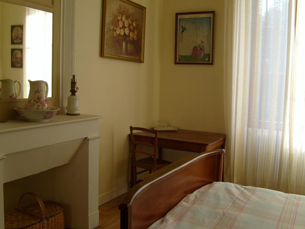 Domaine De Plisseau Bed and Breakfast Gauriac Habitación foto